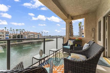 1729 Emerald Isle Way