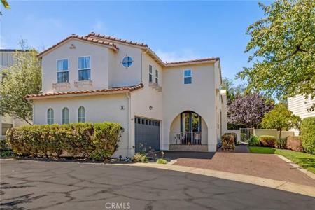 15 Pepper Tree Lane