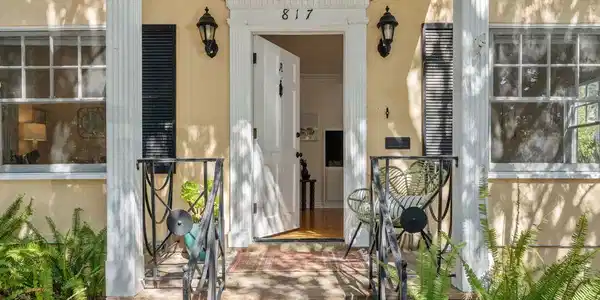 817 6th Street