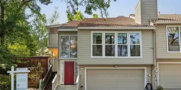 1 Heritage Oaks Rd