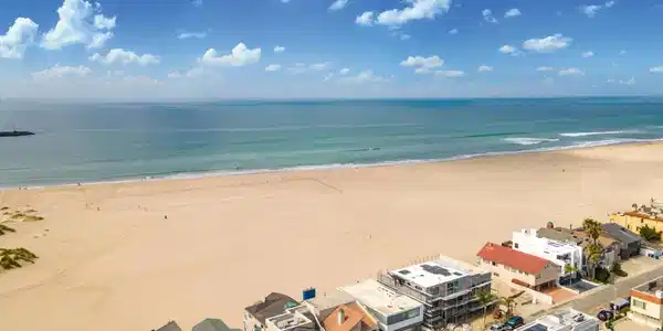 3371 Ocean Drive