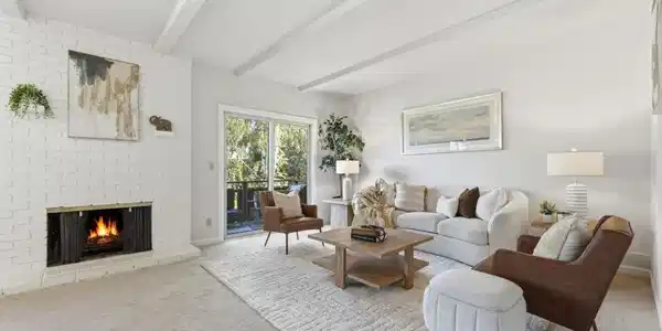 100 E Middlefield Road