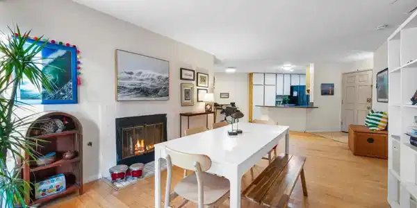 7228 Camino Degrazia