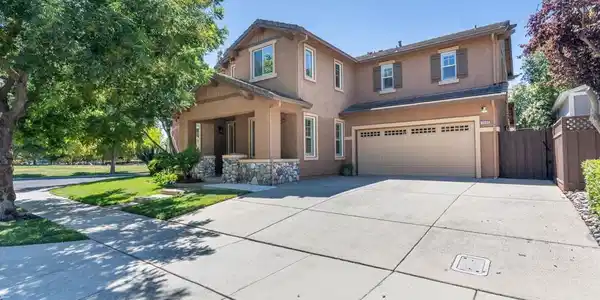 1440 Empress Ln