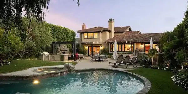 3808 Sandune Lane