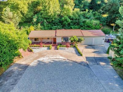 3950 Pinole Valley Rd