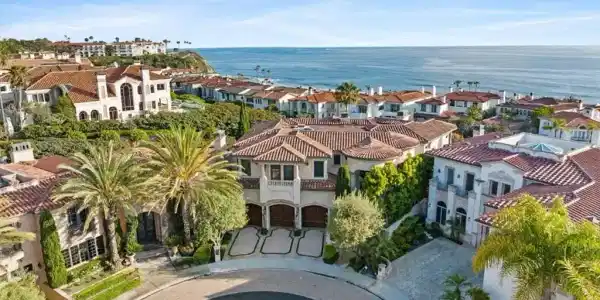 60 RITZ COVE