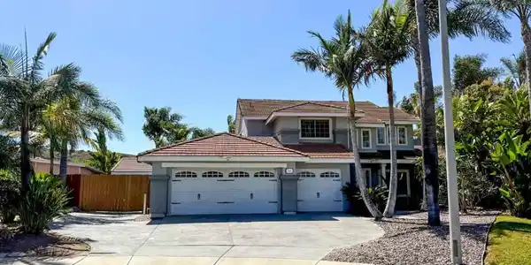 3208 Silver Ridge Court