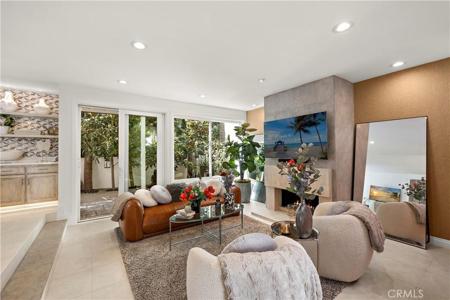 23 Canyon Crest