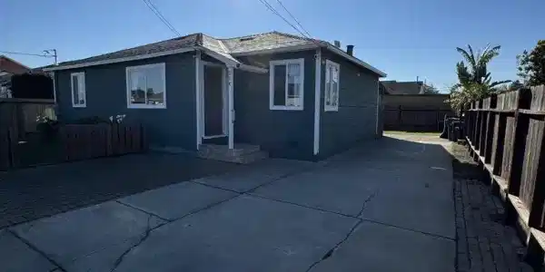 274 Tunis Rd