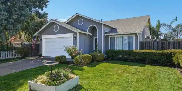 1713 Fairhaven Ct