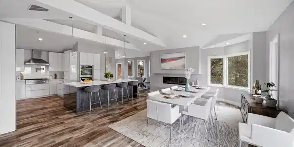 3208 Longfellow Drive