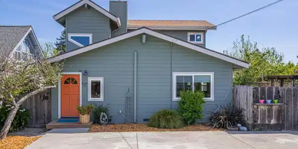 620 Sumner