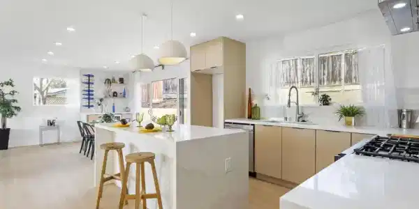 365 Monaco Ave