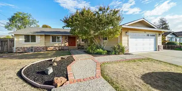 1798 Mariposa Ct