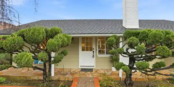 468 Cedar Avenue