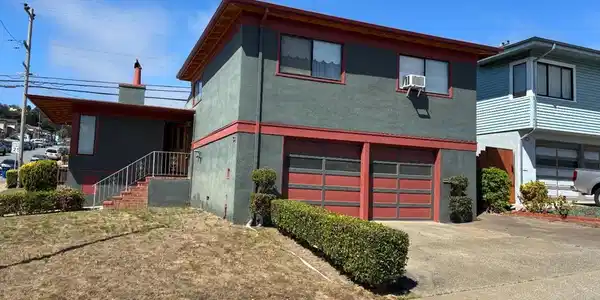 400 Zamora Drive