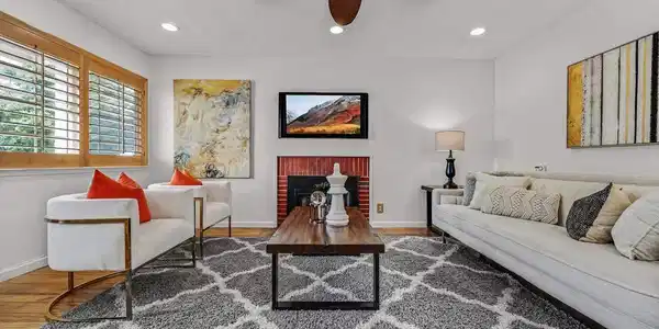 2973 Groom Dr