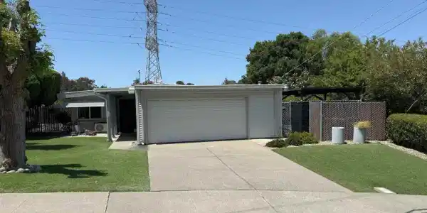 1679 Sarah Dr