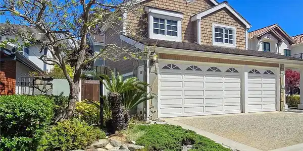 50 Village Circle