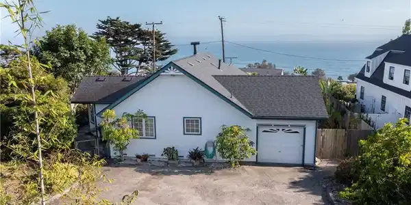 2297 Golden Gate Avenue