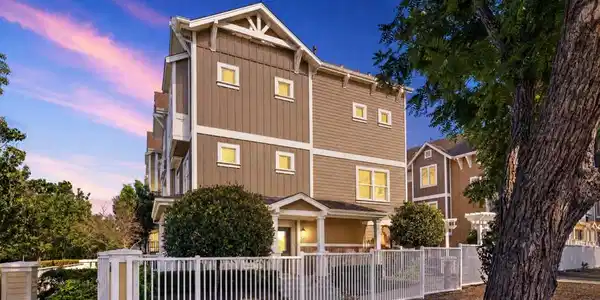 1950 Cambridge Drive