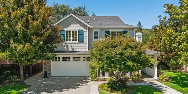153 Laurelwood Drive