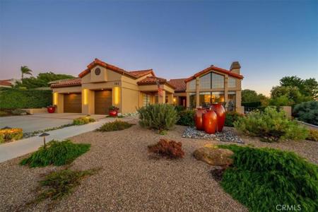 703 Avenida De Diamante