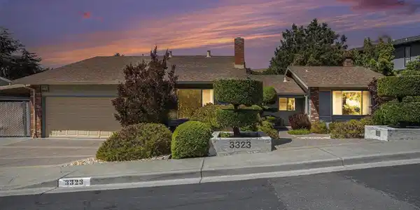 3323 Diablo Cir