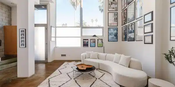 1320 Abbot Kinney Boulevard