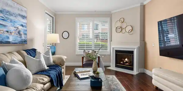 12368 Carmel Country Rd