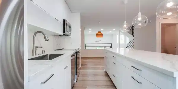 3264 Caminito Eastbluff