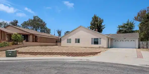 3521 Strawberry Place