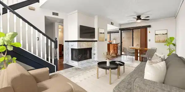 2454 Manzanita Drive
