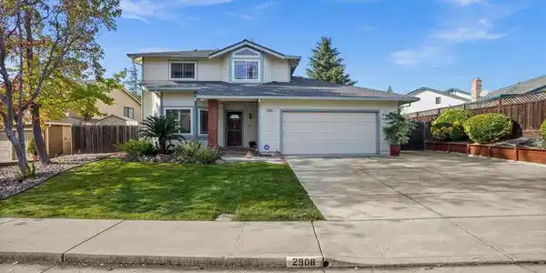 2908 Bellflower Dr