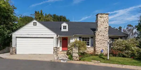 172 S Woodburn Drive