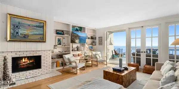 716 Cliff Drive
