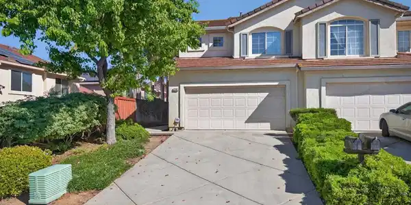 1758 Nandina Ct