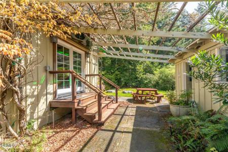 41600 Comptche Ukiah Road