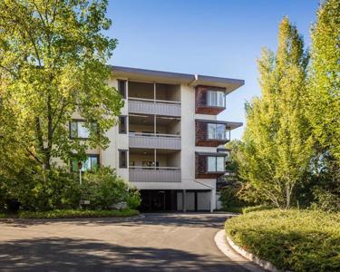 1230 Sharon Park Drive