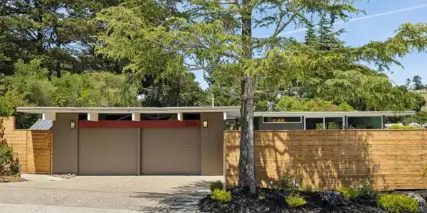 2236 Bunker Hill Drive