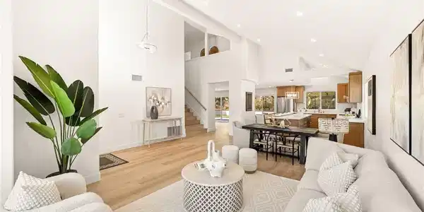 2908 Calle Frontera