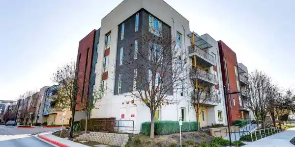 430 Montague Expy