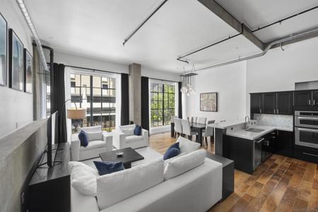 350 11th Ave.