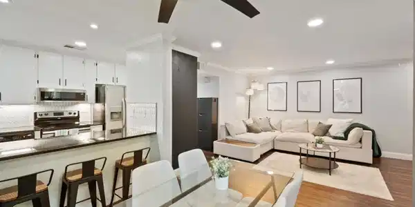 1160 Maywood Ln