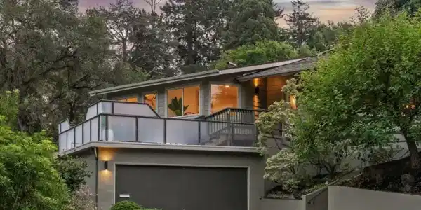 1108 HILLVIEW ROAD