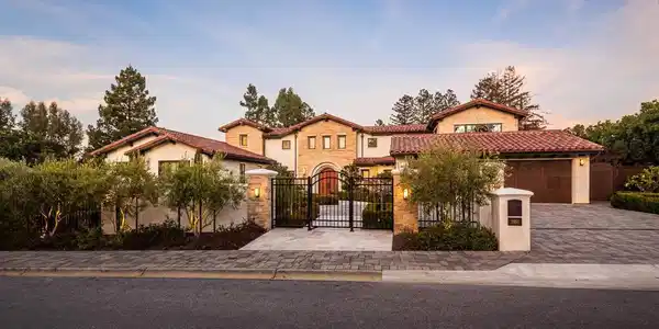 2950 Churchill Drive