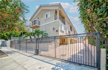 1514 W 207th Street