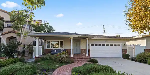 505 Panama Avenue
