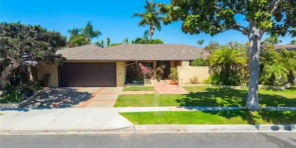 2012 Nautilus Lane